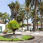El Patio 4*