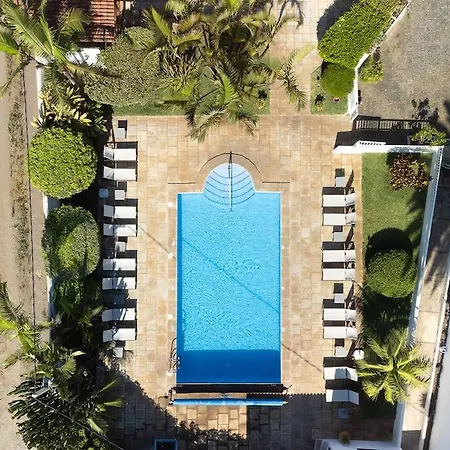 El Patio Hotel 4*