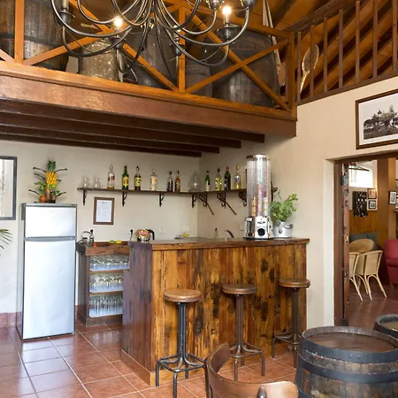 El Patio מלון